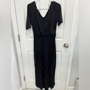 Latched mama maxi dress M